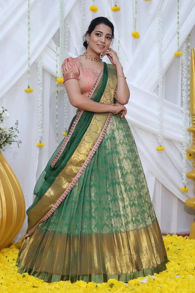 Vahini Banarasi Lehenga Set Kurti